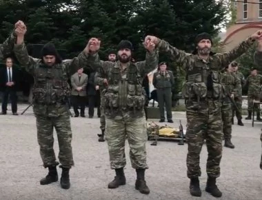 Συγκλονιστικό βίντεο: Τελετή λήξης Πανελλήνιας Άσκησης Εφέδρων «ΜΑΚΕΔΟΝΟΜΑΧΟΣ 2016» με Πυρρίχιο χορό!